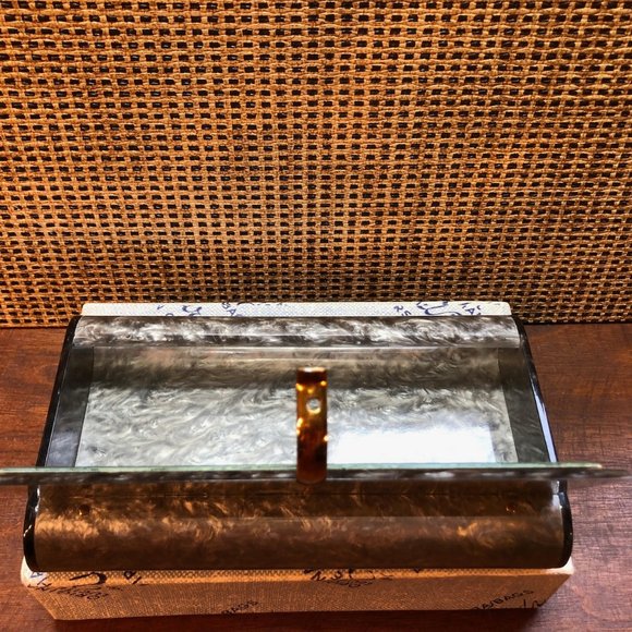 1950s Wilardy Gray Lucite Snap Clutch With Box, Authentication & Promotion Cards - Picture 13 of 16